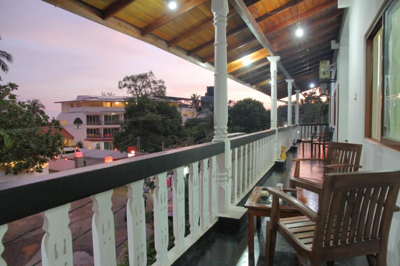 Sunny Mood Guest House Унаватуна Екстер'єр фото