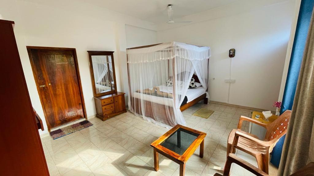 Sunny Mood Guest House Унаватуна Екстер'єр фото